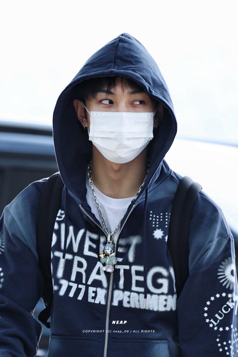 neap_06's tweet photo. 260413 인천 출국

안전비행✈️

#률 #RYUL #우진 #WOOJIN
#롱샷 #LNGSHOT https://t.co/IwtLFf5Bdb
