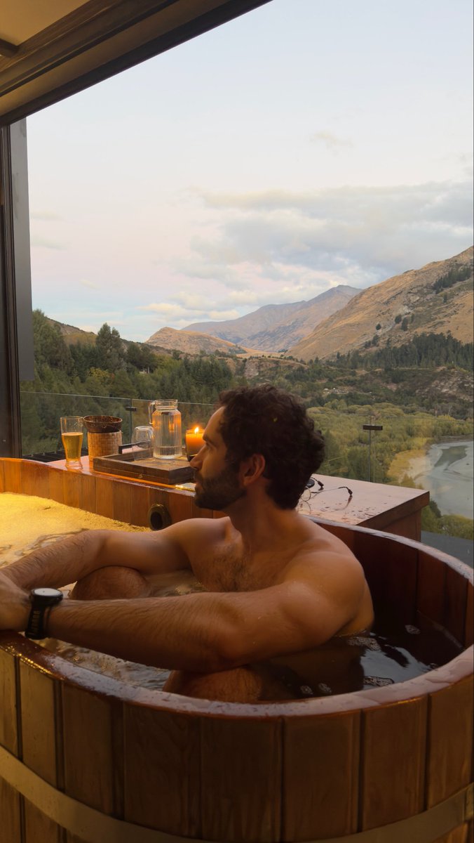 Bookster - o moço dos livros tweet media