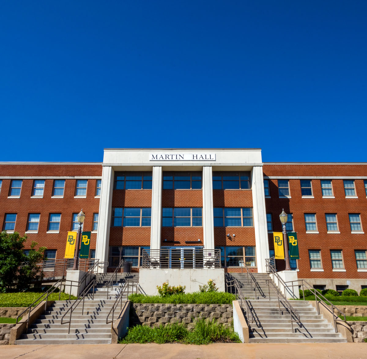 Like if you've been here. 💚
Share if you lived here. 💛

#SicEm