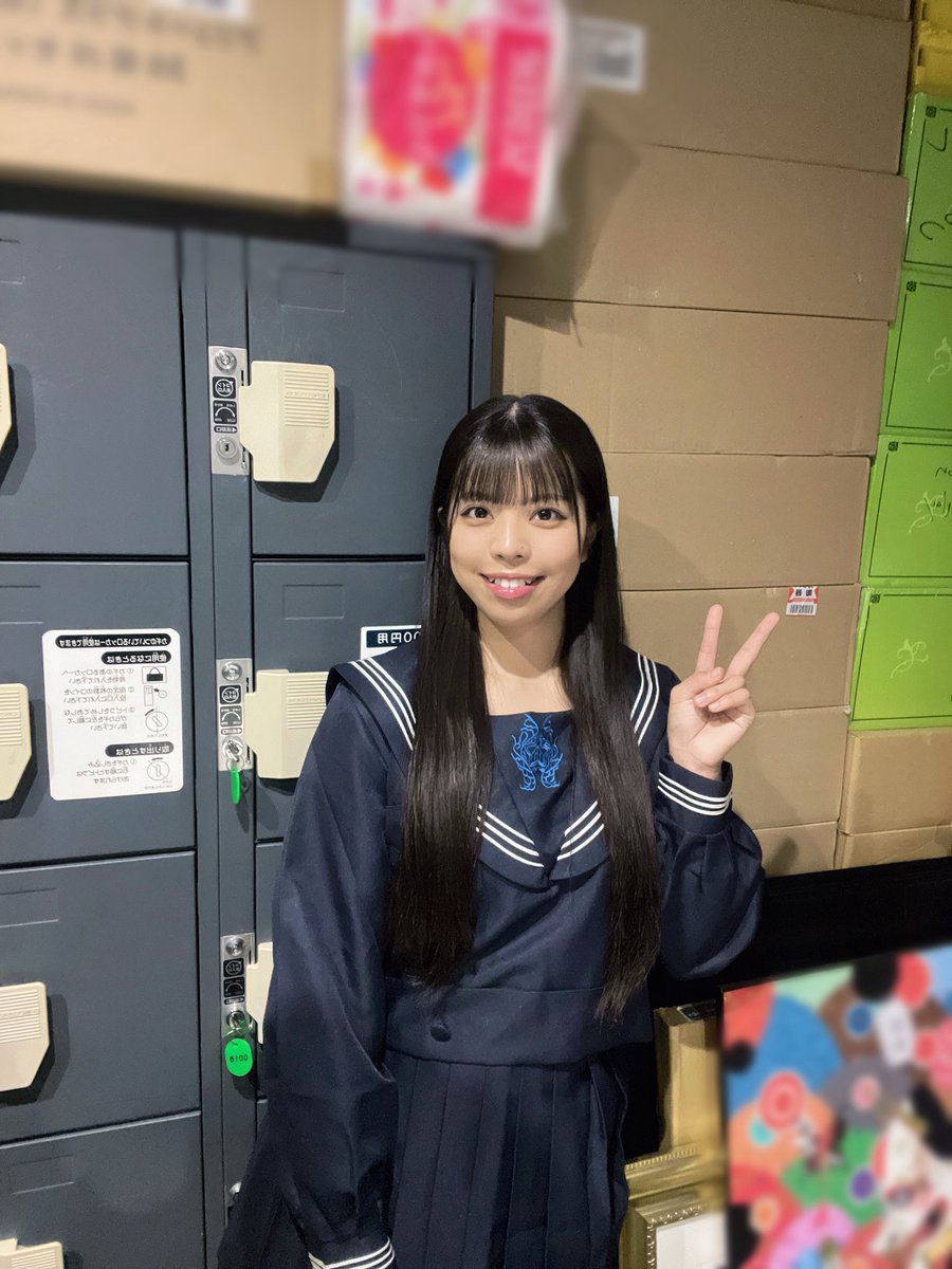 八神日胡 tweet media