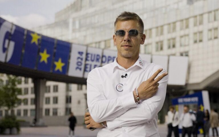 Climate Warrior🐬 #ClimateJustice🇵🇸🏳️⚧️🏳️🌈 tweet media