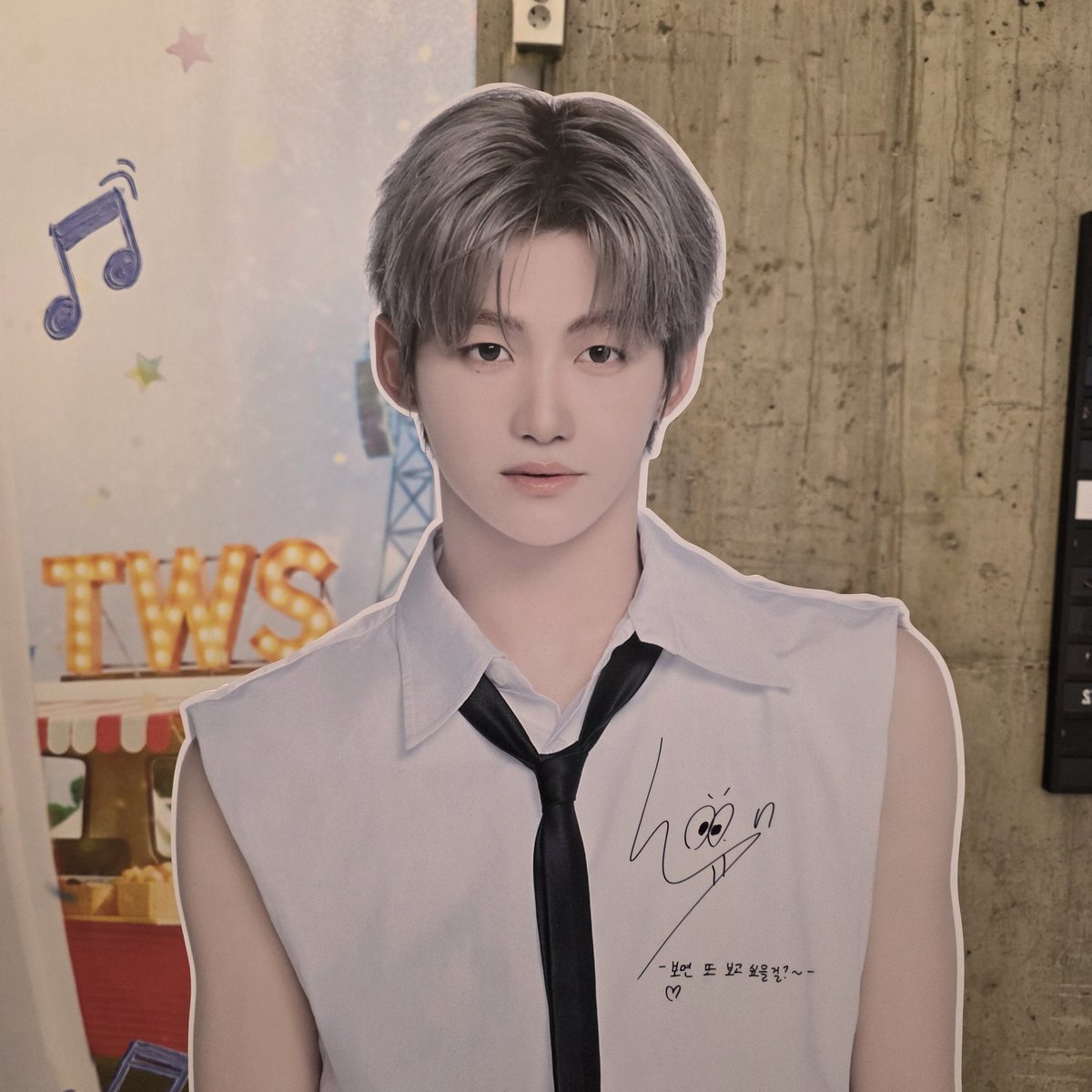 𝑳𝒖𝒎𝒊🫧 tweet media