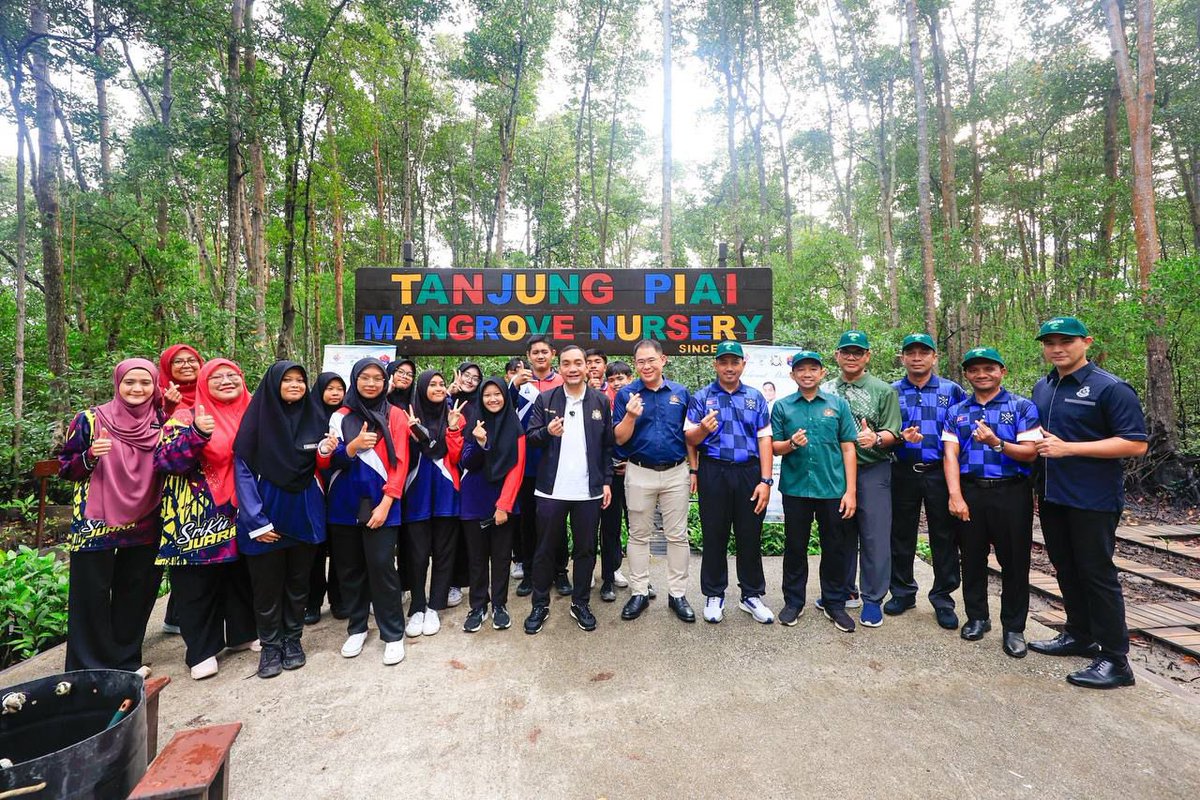 Onn Hafiz Ghazi tweet media