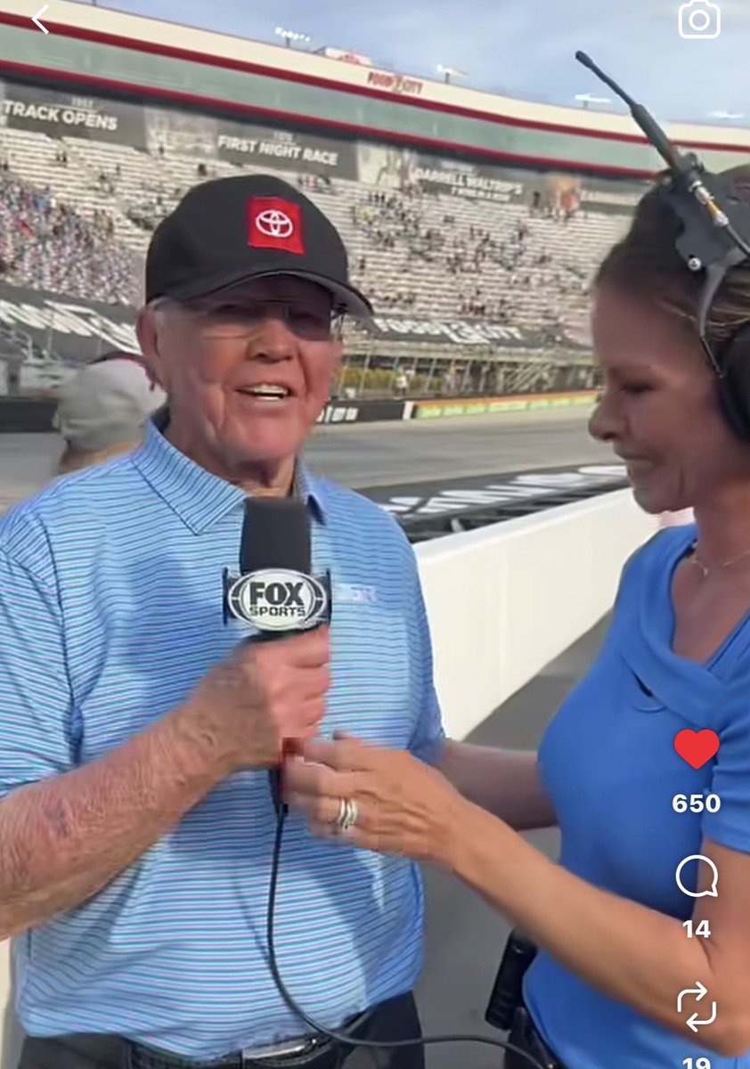 Jamie Little tweet media