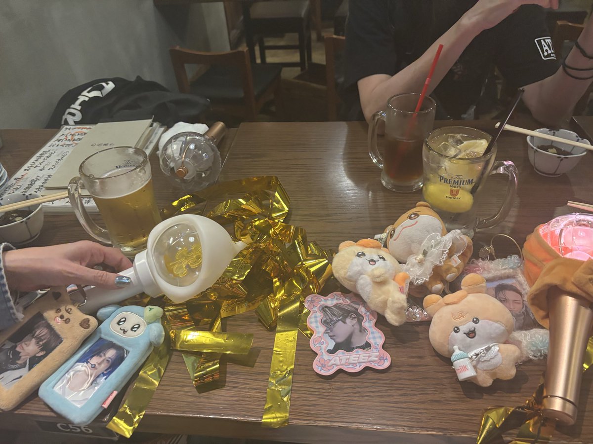 ザパフォ楽しかった✨
ホンジュン近くに来てくれてめっちゃ嬉しかった•̥ ω •̥♥
打ち上げも楽しかったです🥰
沢山のティニさんに会えて嬉しかった😊会えなかったティニさんまた、どこかで💗