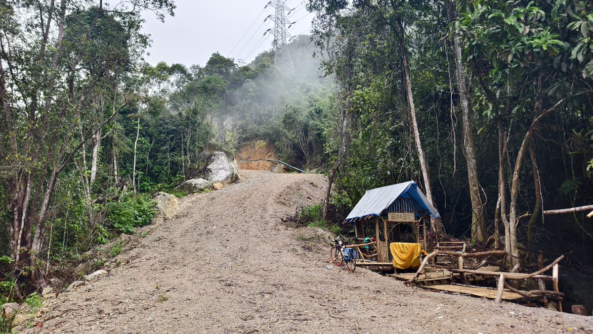 ドタバタ旅行記🇨🇳🇱🇦🇹🇭🇲🇾🇸🇬🇮🇩自転車旅@🇲🇾 tweet media