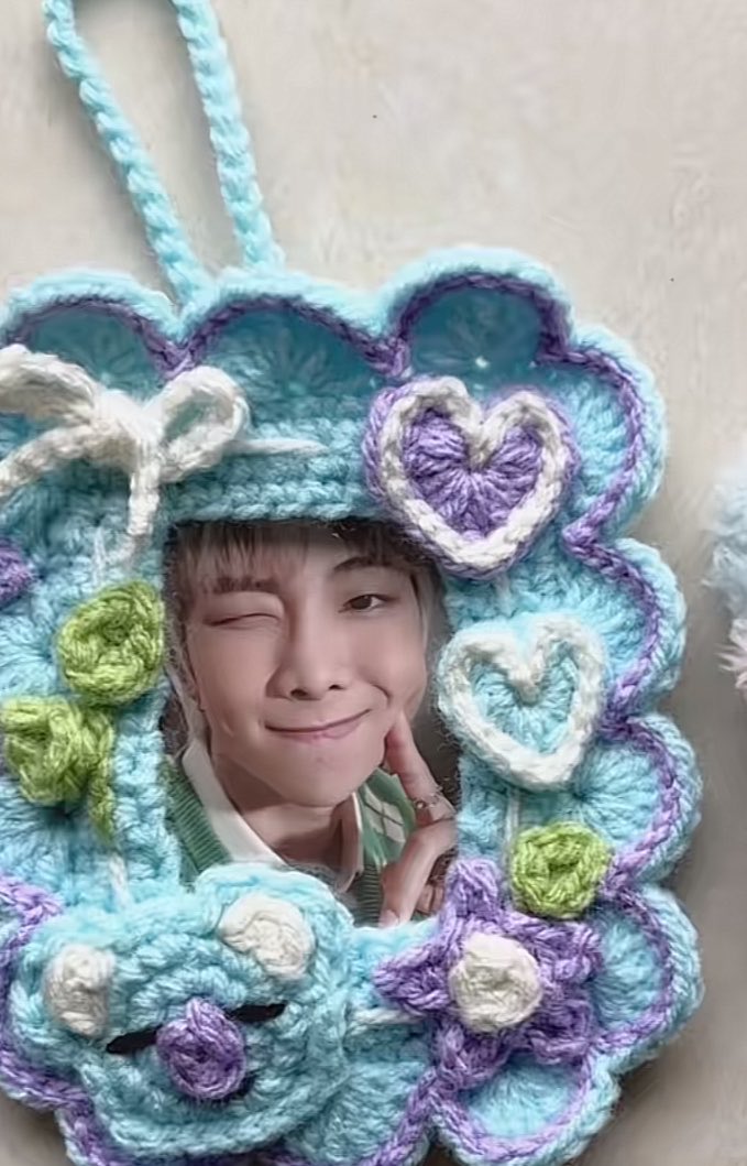 tina 🩺 | ⊙⊝⊜ VAI VER O BTS tweet media