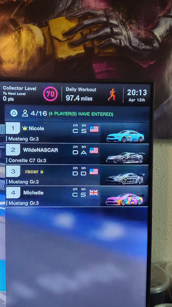 The grid order has been set for tonight's blue moon event . Here's where the drivers will start from