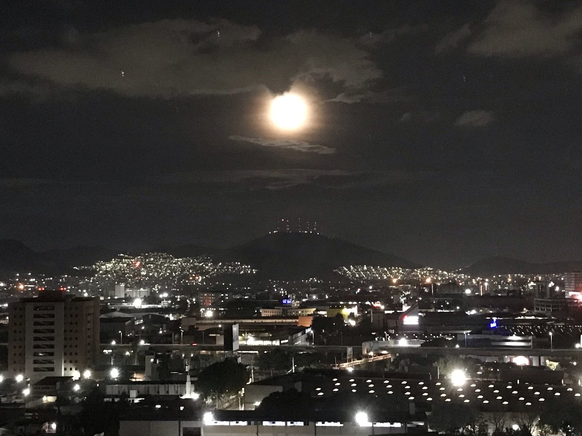 Héctor “Gruñon” 🏈🎸🎬⚽️🍺 tweet media