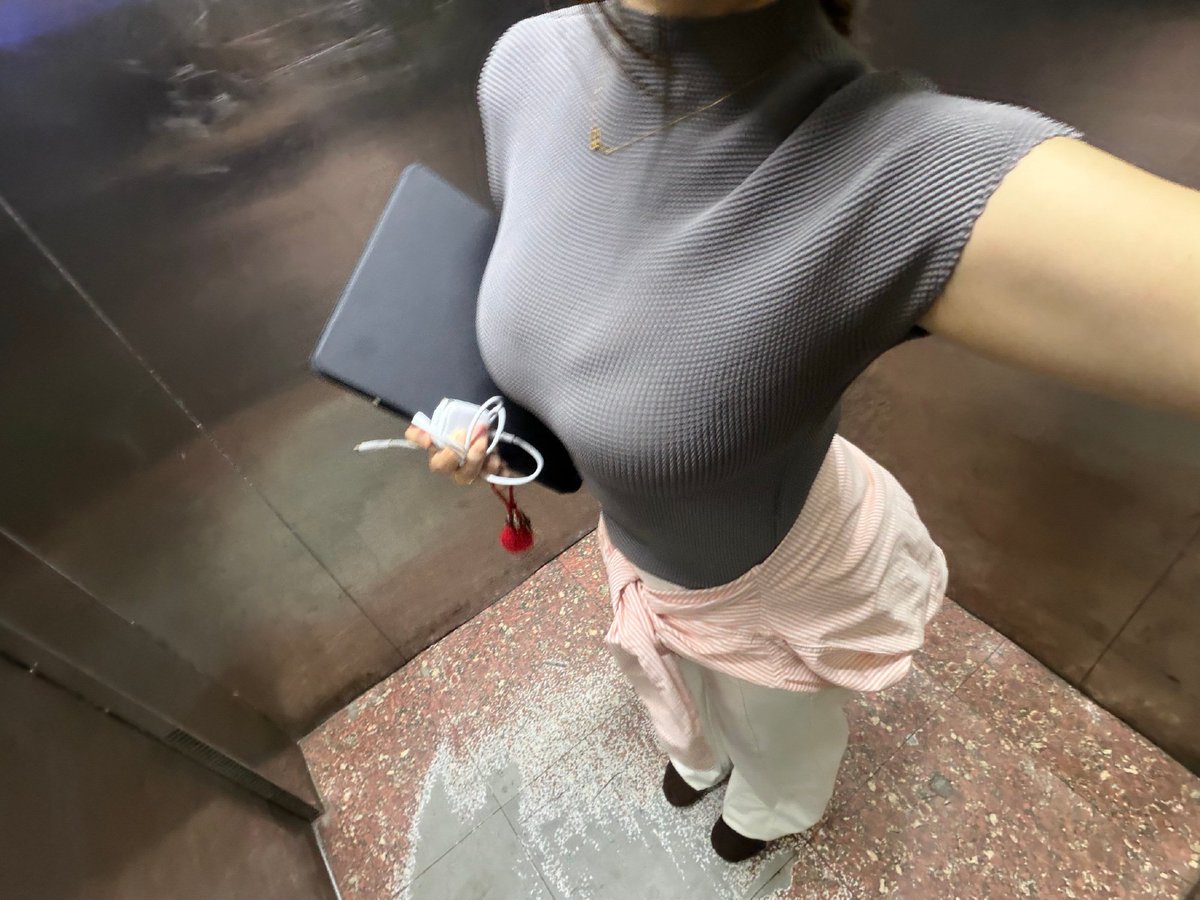 牧流祖宗的淫语公厕❤66号母猪 tweet media