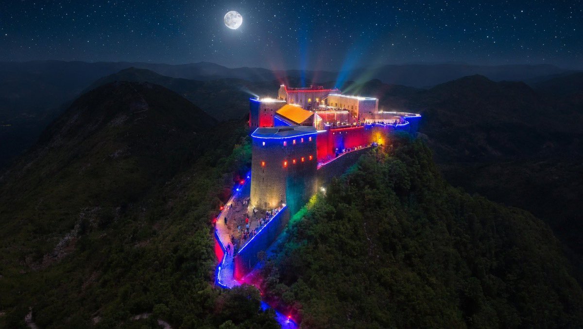 🇺🇸1 к к ARAN🇺🇸 tweet media