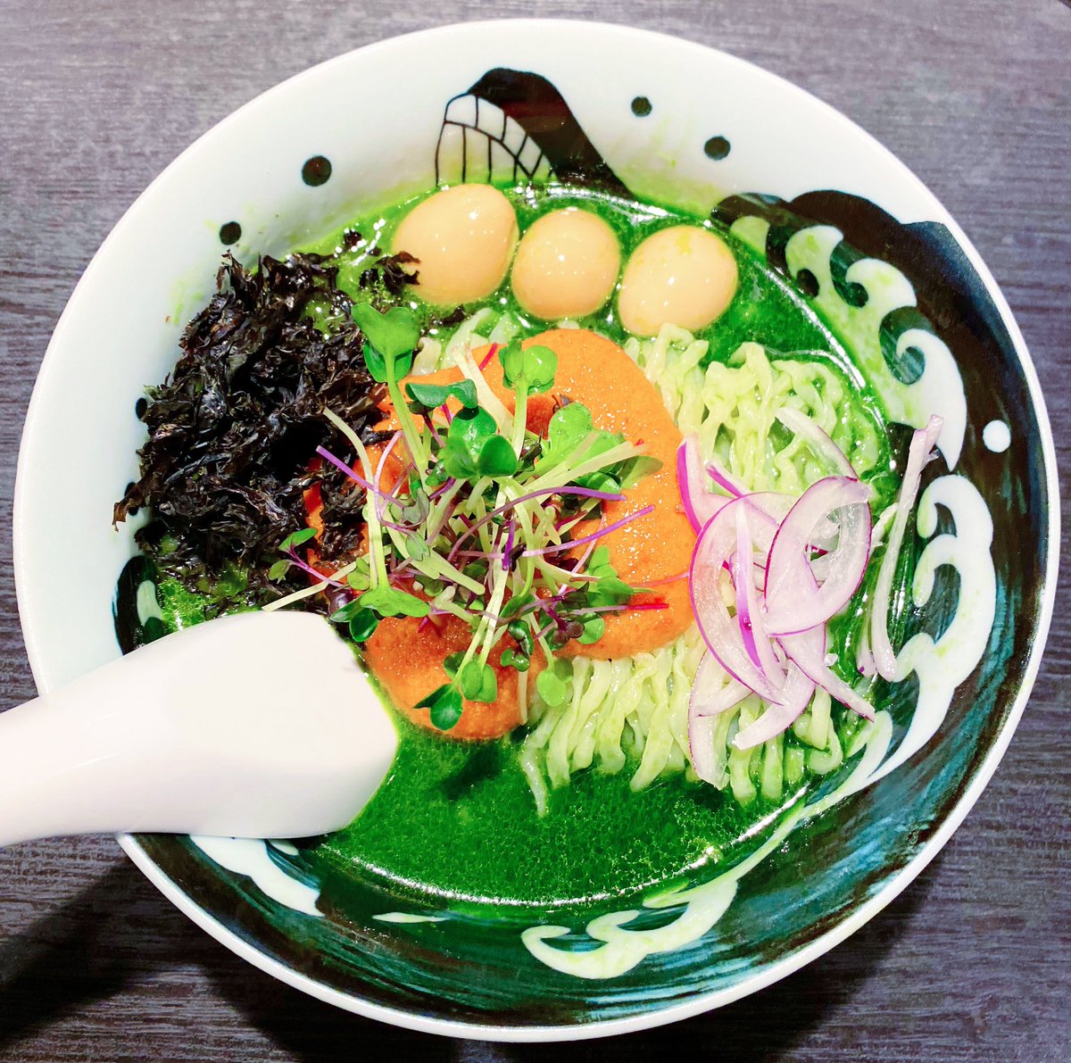 限定ハンターYOSHI tweet media