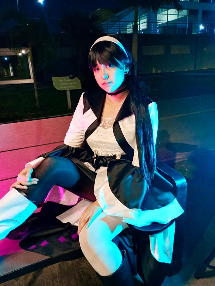 Maho_Rouzu's tweet photo. 🖤🤍Hace algunos ayeres🤍🖤
#kamenrider #kamenridergeats #kamenridercosplay #tokusatsu #tokusatsucosplay #cosplay #cosplayer #cosplaygirl #tsumuri #tsumuricosplay #kamenridergeatscosplay https://t.co/VFRj6ySIoG