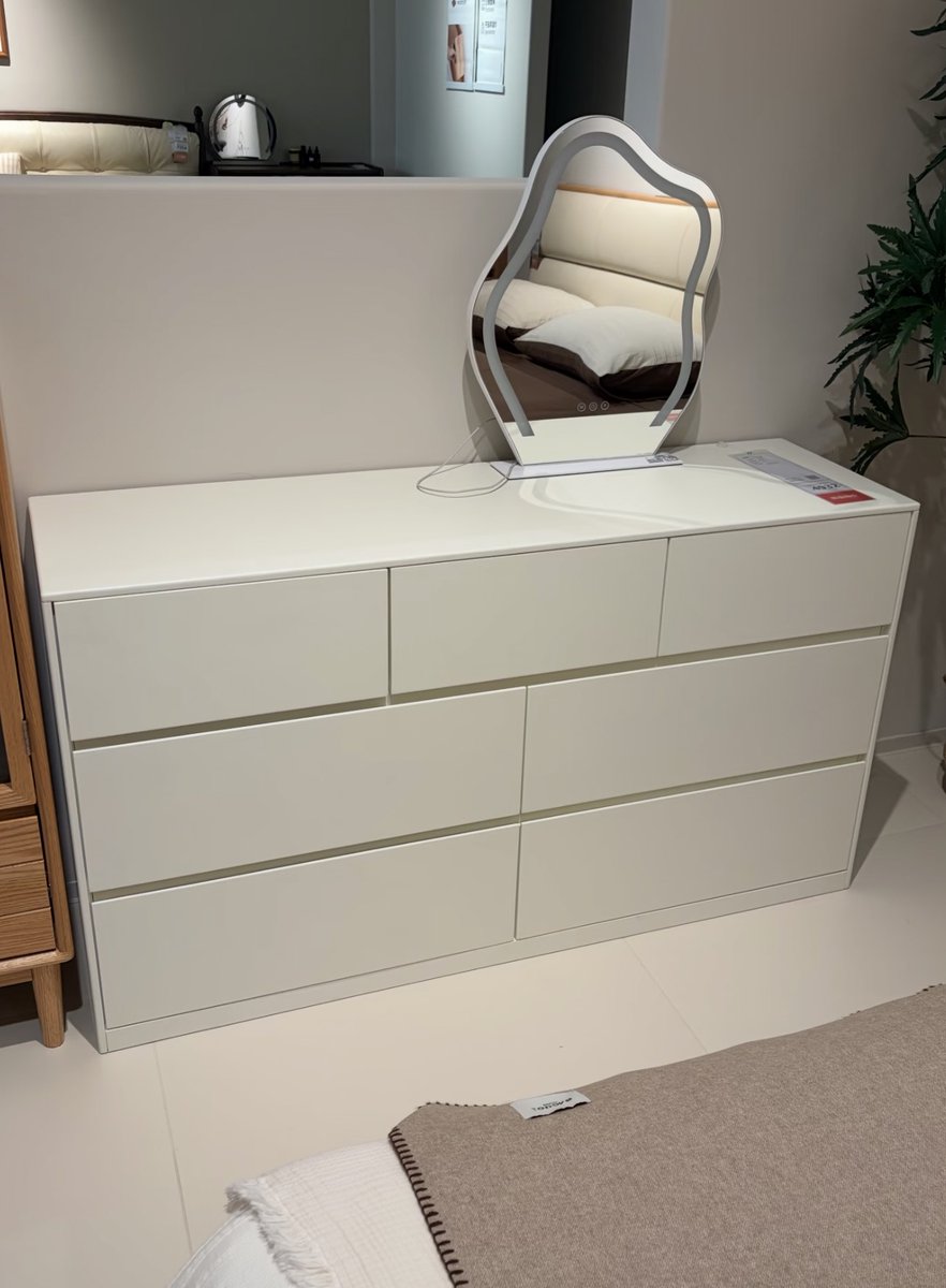 GVAwoodUSA's tweet image. Solid wood furniture brings warmth, balance, and quiet refinement into the home. Tables, sofas, beds, and cabinets create calm, connected spaces designed for comfort and lasting style. #table #sofa #bed