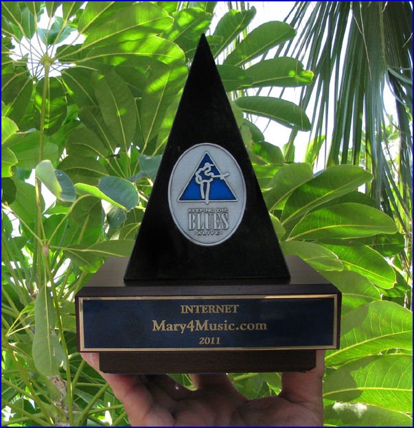 Mary4Music tweet media