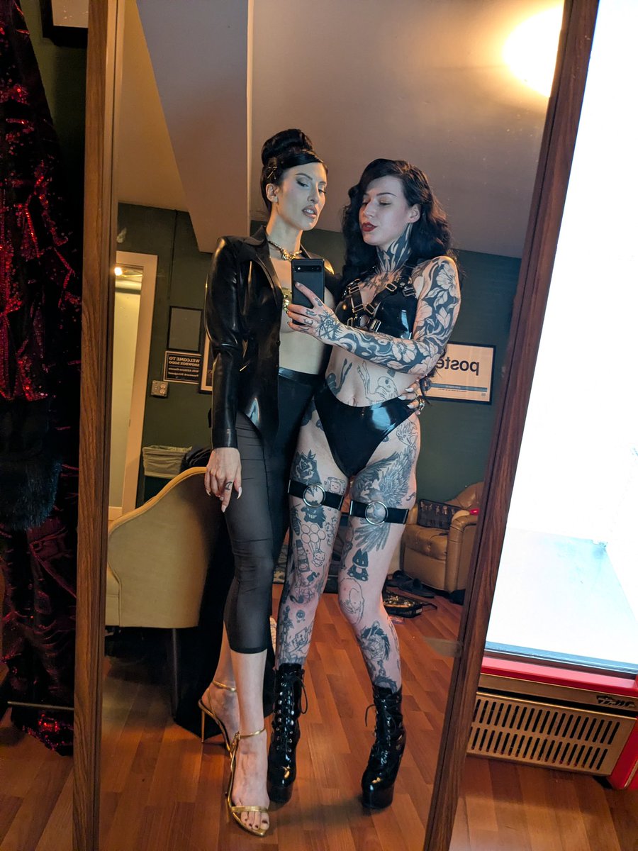 𝕸𝖎𝖘𝖘 𝕳𝖔𝖗𝖓 🦂 tweet media