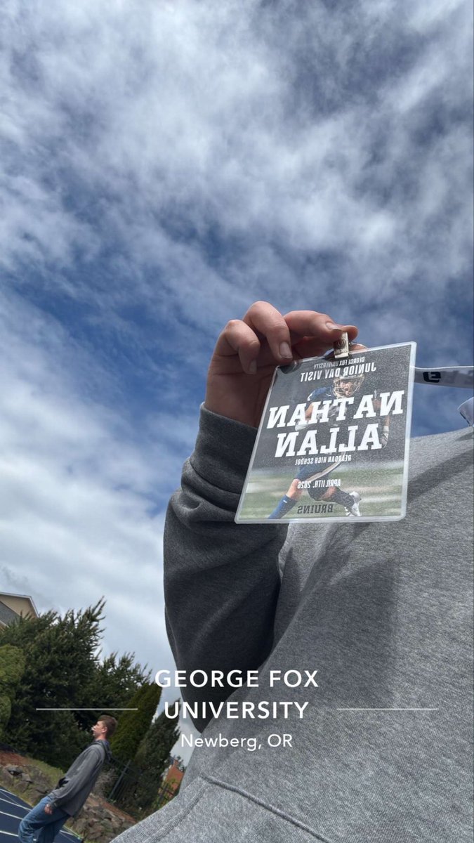 NathanAllanFB's tweet photo. Thank you @CoachReynoldsT for having me out at the George Fox Junior Day. Glad to meet the coaching staff including @ChadBletko and having a great weekend out in Oregon! https://t.co/3VC6FhFMkI
