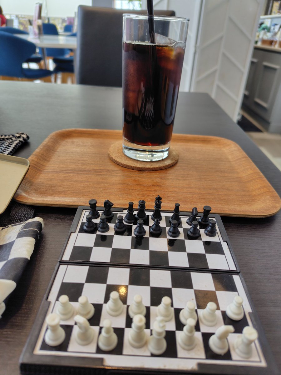 名無しのチェスの騎士 tweet media