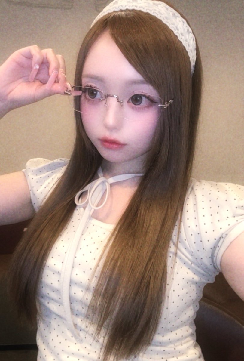 超めみ tweet media