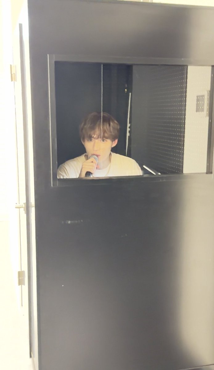 ケビン tweet media