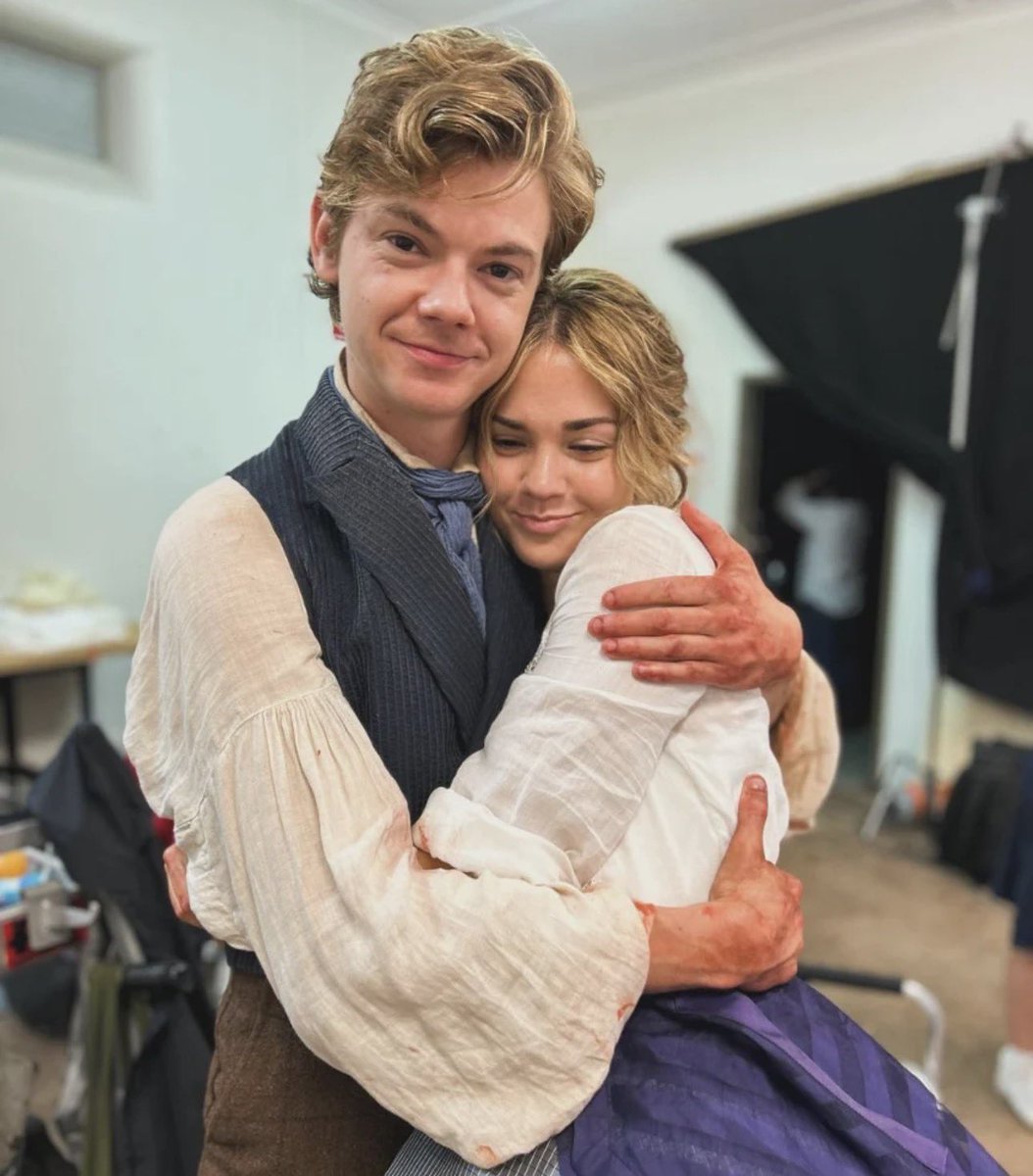 samohtrex's tweet photo. @wisebraiin @hulu @DisneyPlus Maia deleted this photo from her Instagram🥀🥀 https://t.co/ckkzXh3aRK
