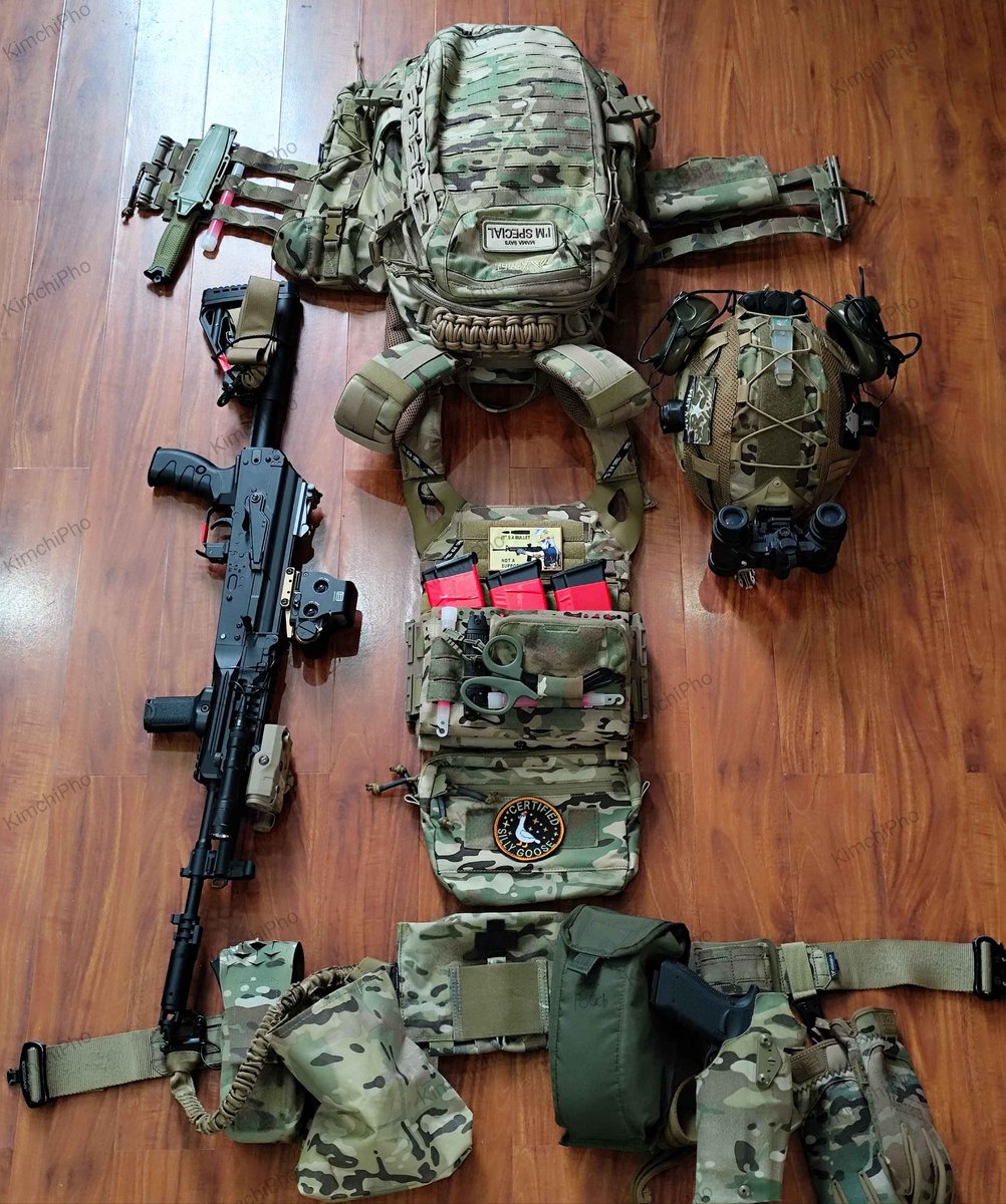 Kimchi Phở tweet media