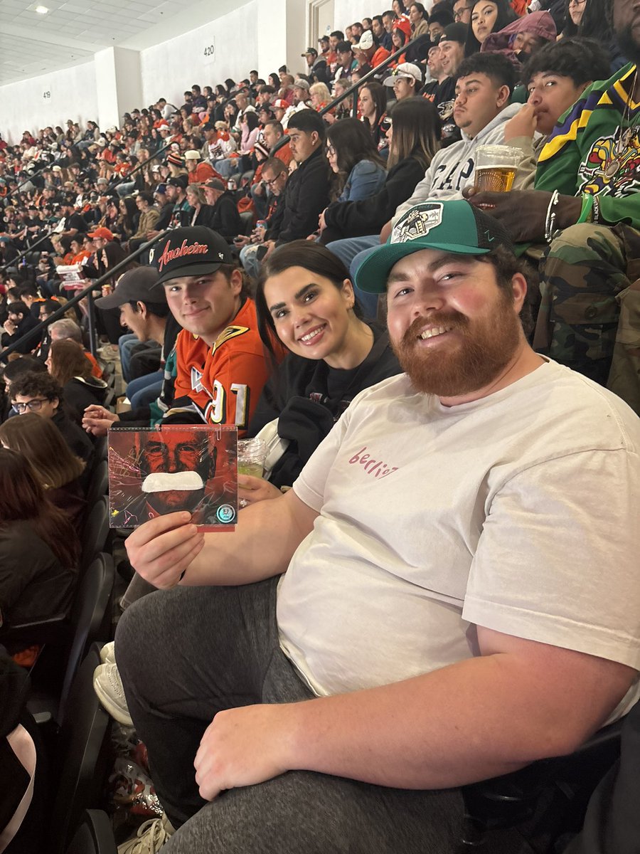 x - Anaheim Ducks tweet media