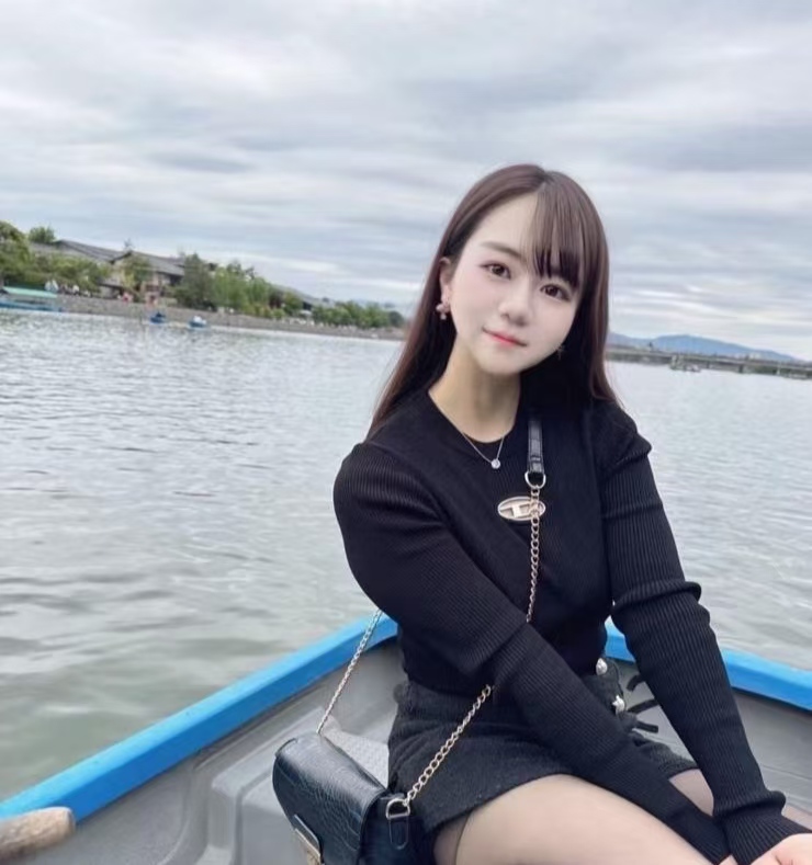 Romantics59 tweet media