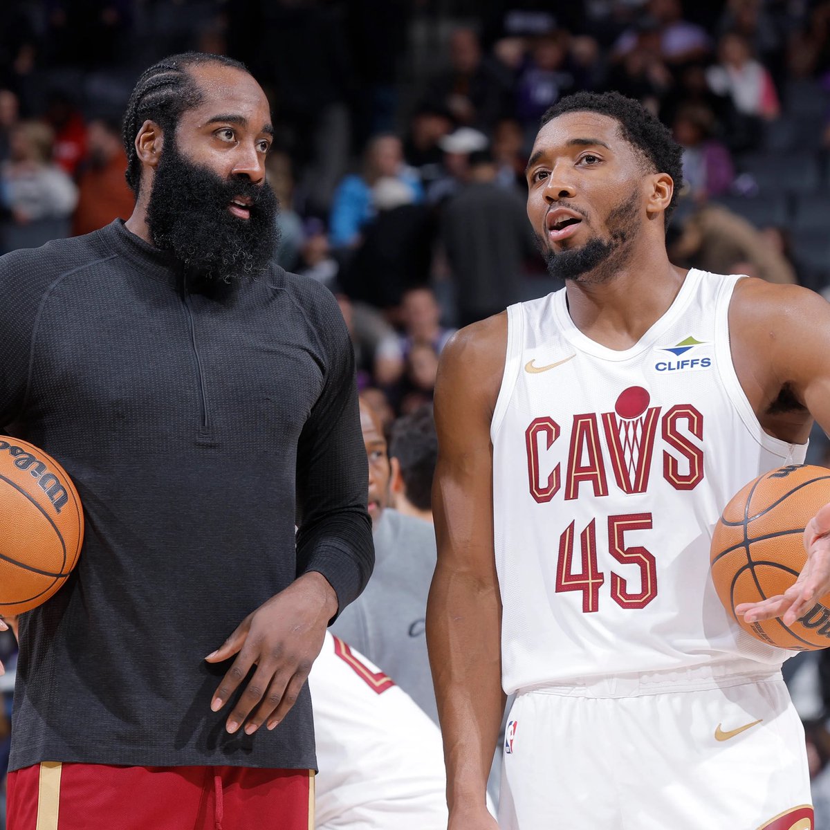 Legion Hoops tweet media