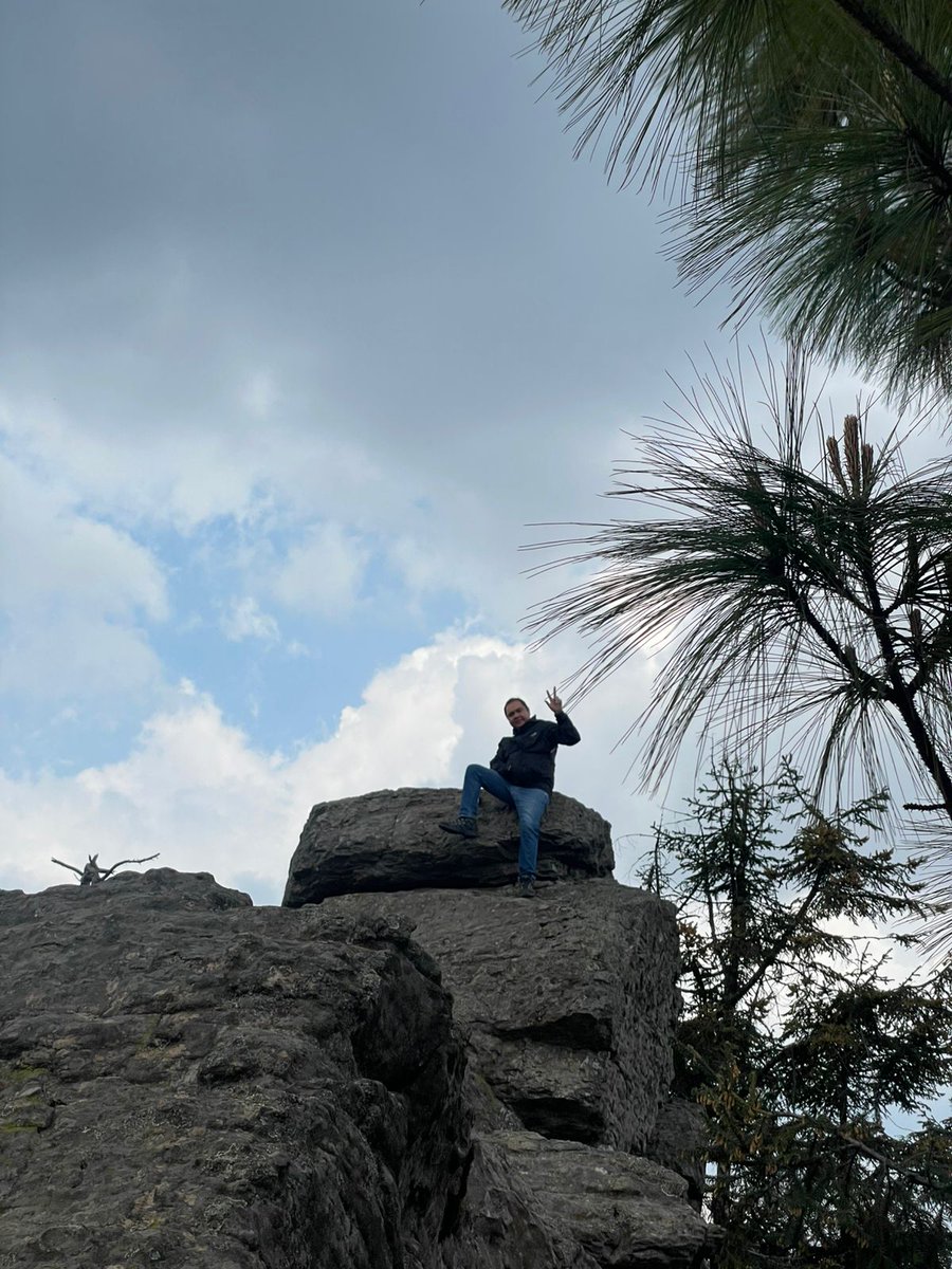 Mike Velázquez tweet media