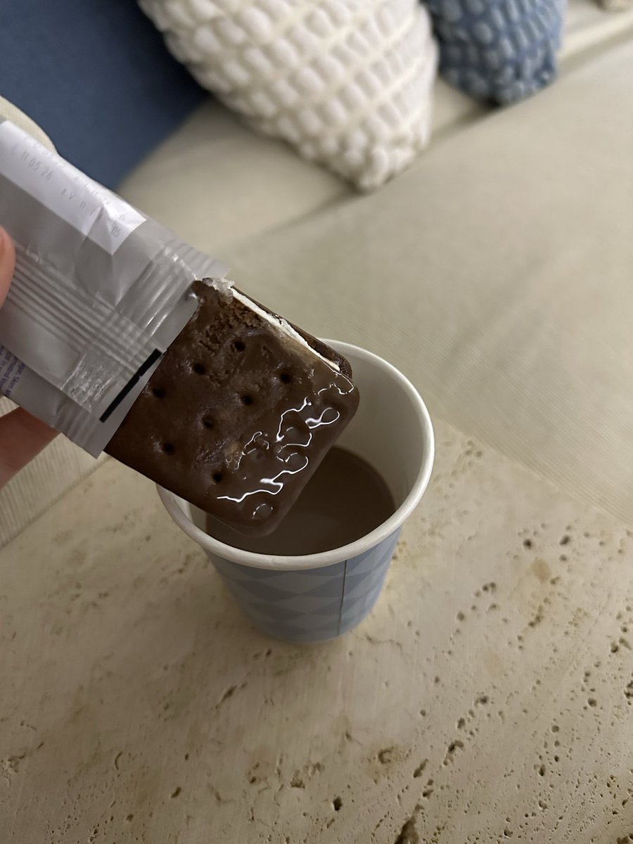 D ✧* ೃ ⋆ tweet media