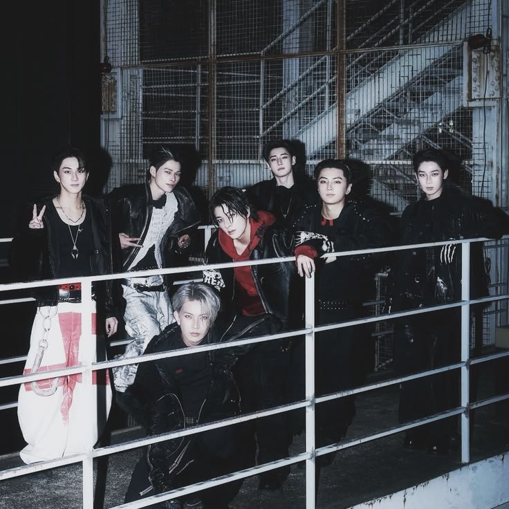 ᅟᅟ 𝒃𝑒𝑒! : ENHYPEN IS 7 tweet media