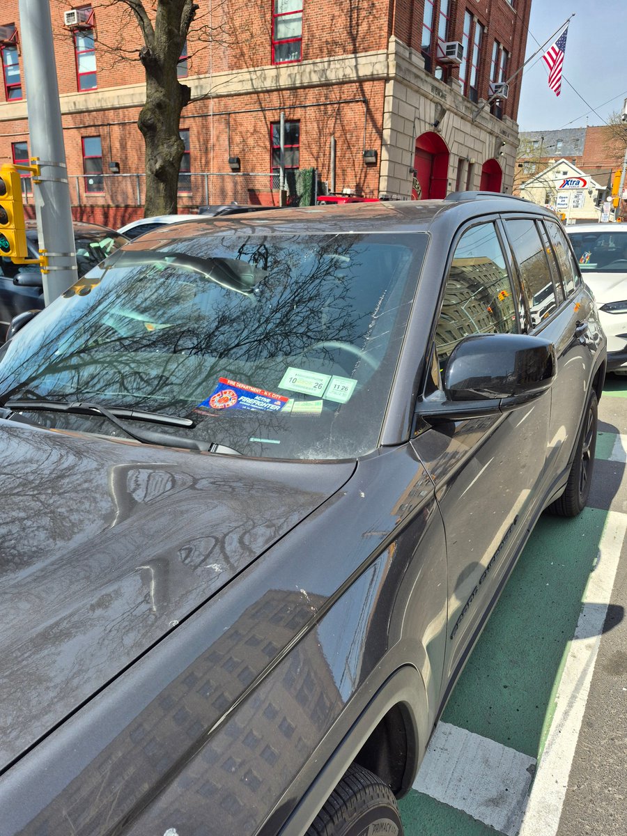 Streetwall tweet media