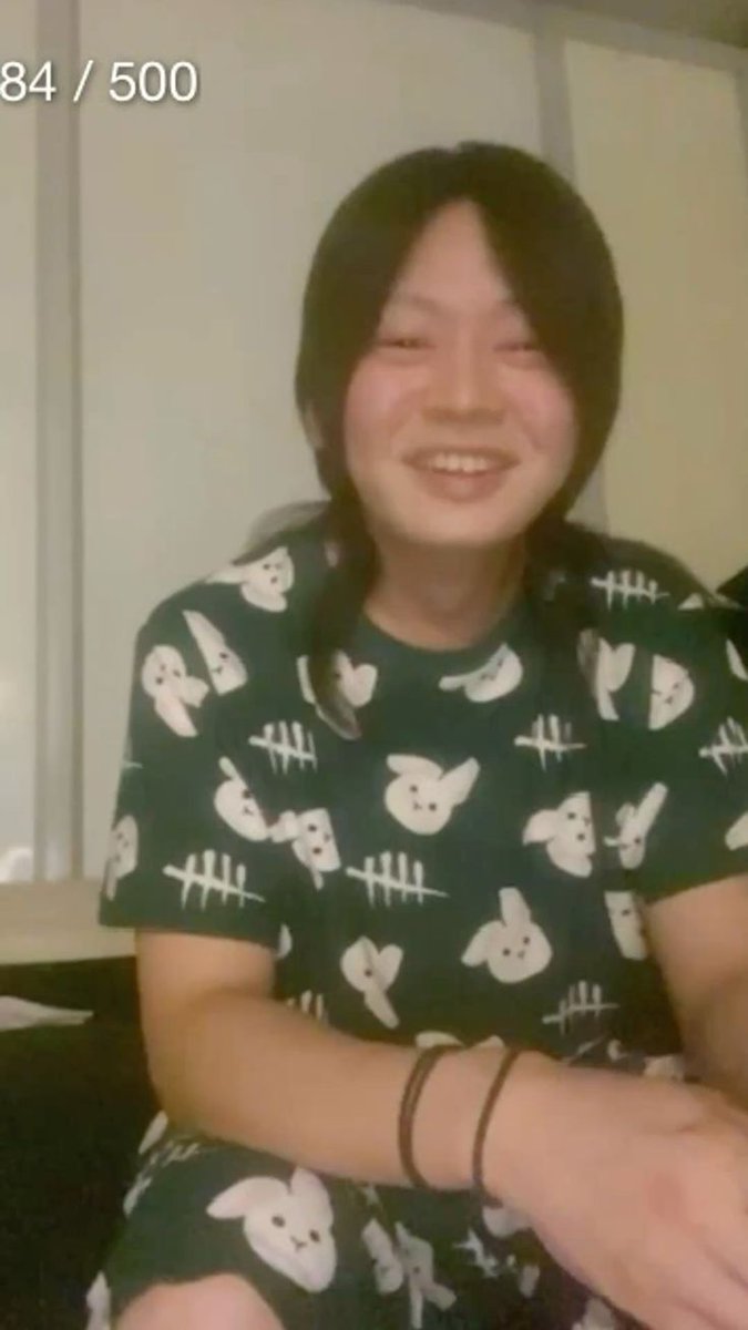 F_8888l's tweet photo. Marukoposting again. I hope he streams some time again－I missed the last one 😿 So pretty https://t.co/RvdCSATJLN