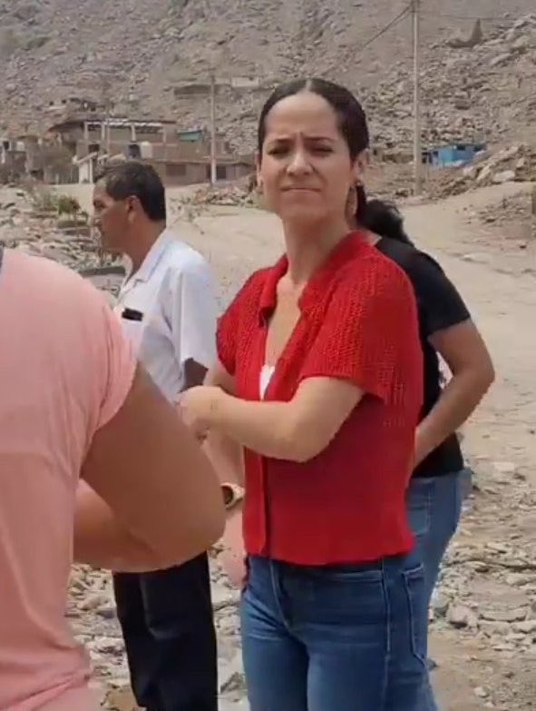 Carla Medina tweet media