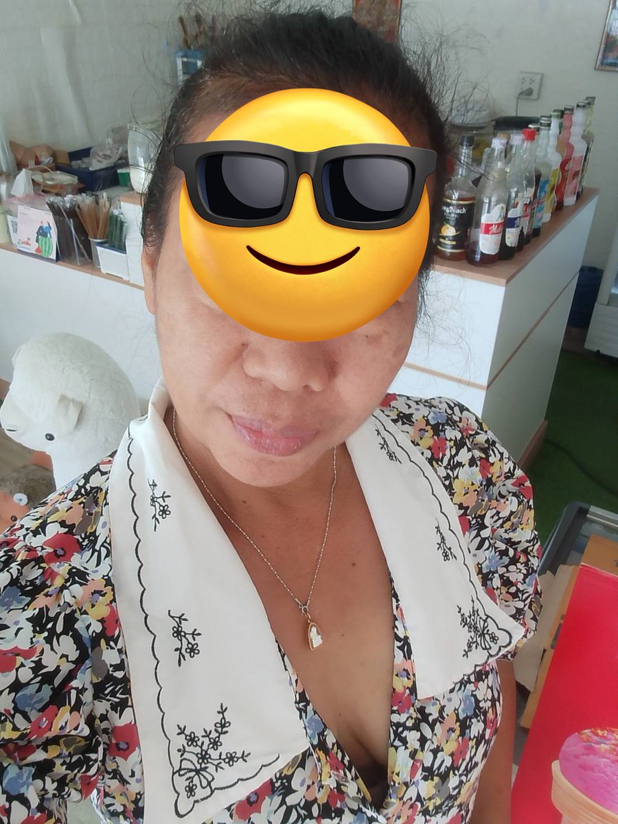 สูงวัยบ้านๆ... tweet media