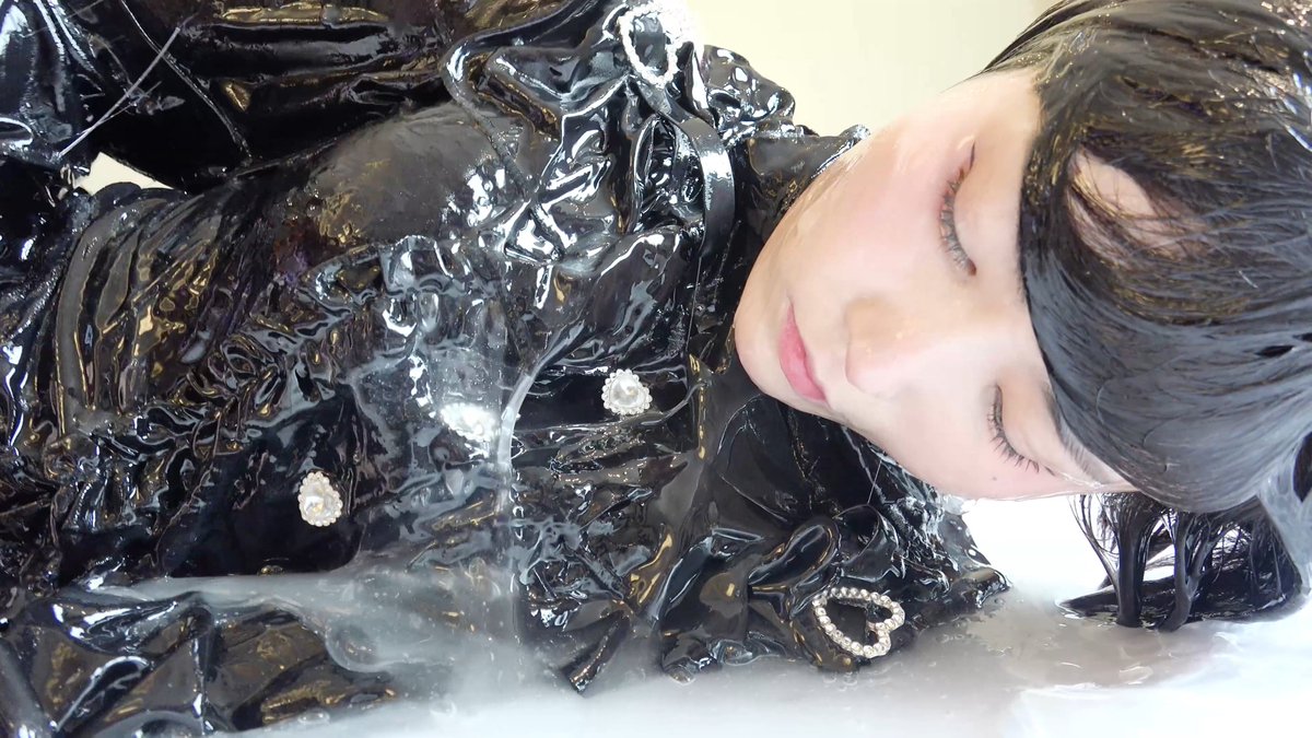 Fetish_Factory's tweet image. Good morning!
I hope today is a good day for everyone!

#wetlook #slime #messy #wam

gagon.com