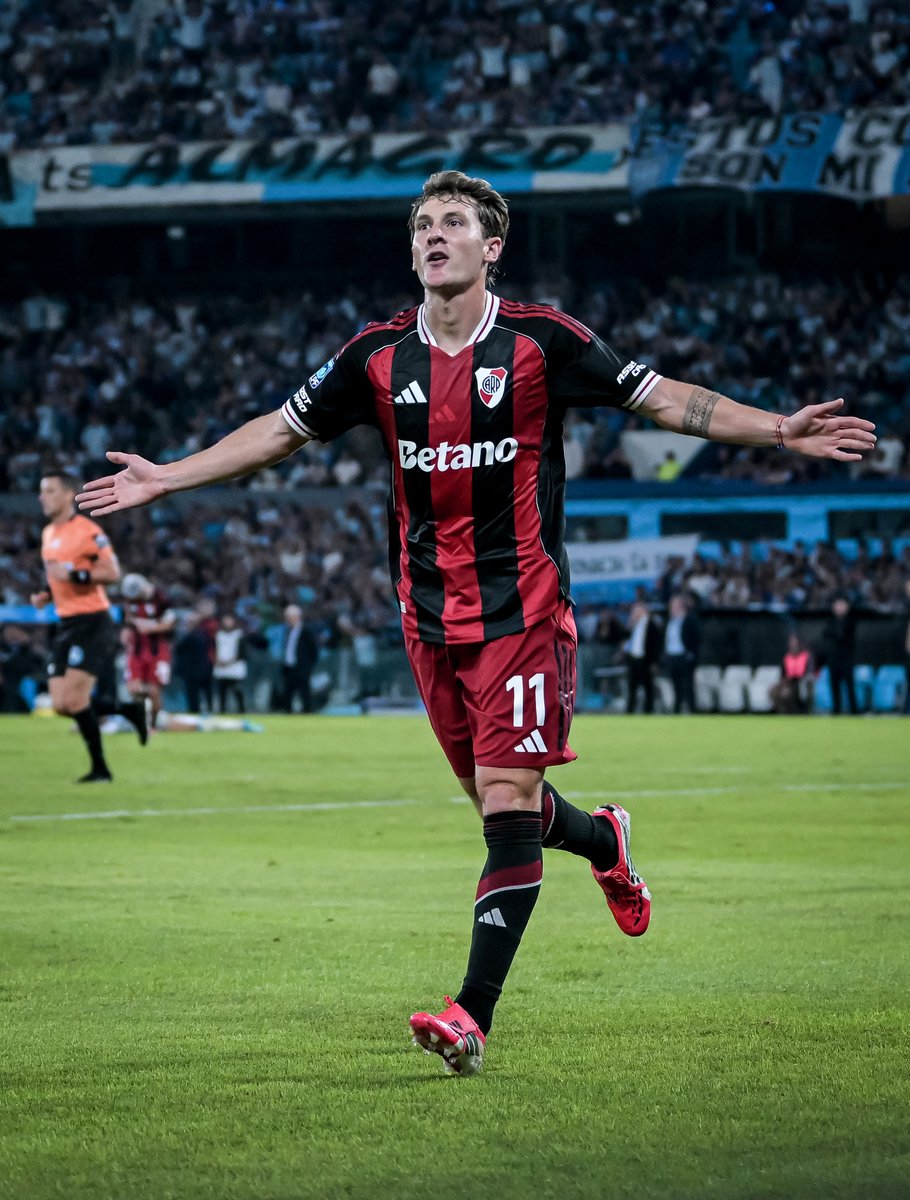 TyCSports's tweet image. FACUNDO COLIDIO, DE RACHA ☑️

Tras cortar su sequía goleadora, el delantero de #River fue uno de los puntos más altos del Millonario y convirtió por segundo partido consecutivo en la victoria sobre #Racing.