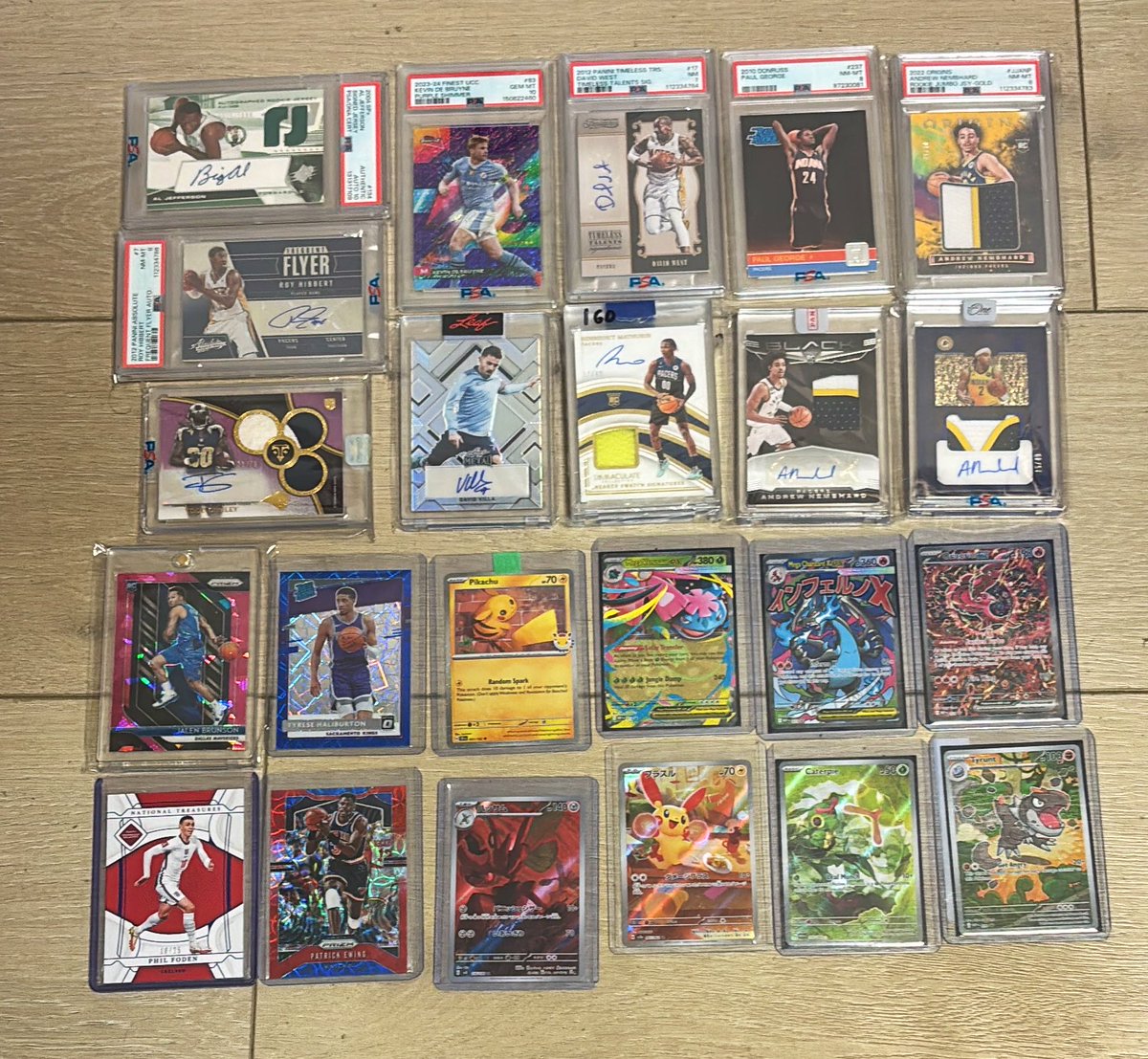 vdsportscards's tweet photo. Had a lot of success with last nights sales post. Here is what i still have remaining available! Let’s make some deals! Happy to work especially on multiple. Shipping out 5 stackers on Tuesday from yesterdays sales post will ship these out with them. Comment below for price 👇🏻 https://t.co/L5PgQEPMtc