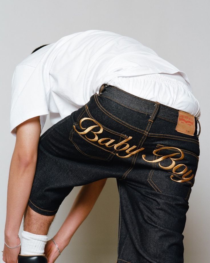 Rogue Fashion tweet media