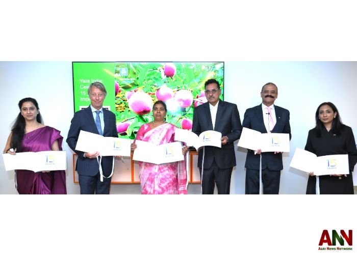 Agri_News_'s tweet image. Yara India Builds on 15 Years of Progress with a Future-Focused Strategy for Sustainable and Digital Farming
Yara India marks 15 years in India, strengthening #sustainablecrop #nutrition and #digitalfarming via Yara Connect &amp;amp; #biologicals expansion.
#yaraindia #agrinews