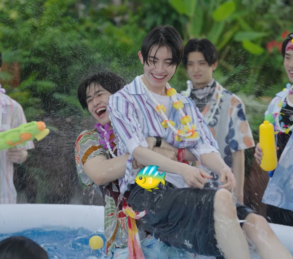 ปั้นแป้ง tweet media
