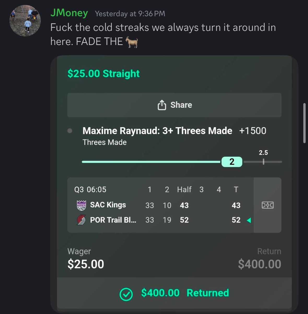 Fade Locks tweet media