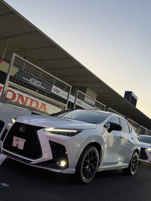 masamasa0051k's tweet image. #鈴鹿サーキット
#complex
#lexus suv owners club
#しれっとテーテーパイセン