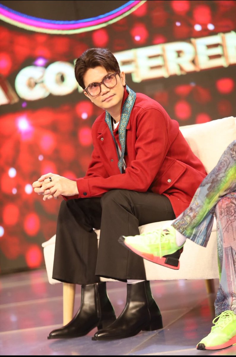 Papable Vhong tweet media