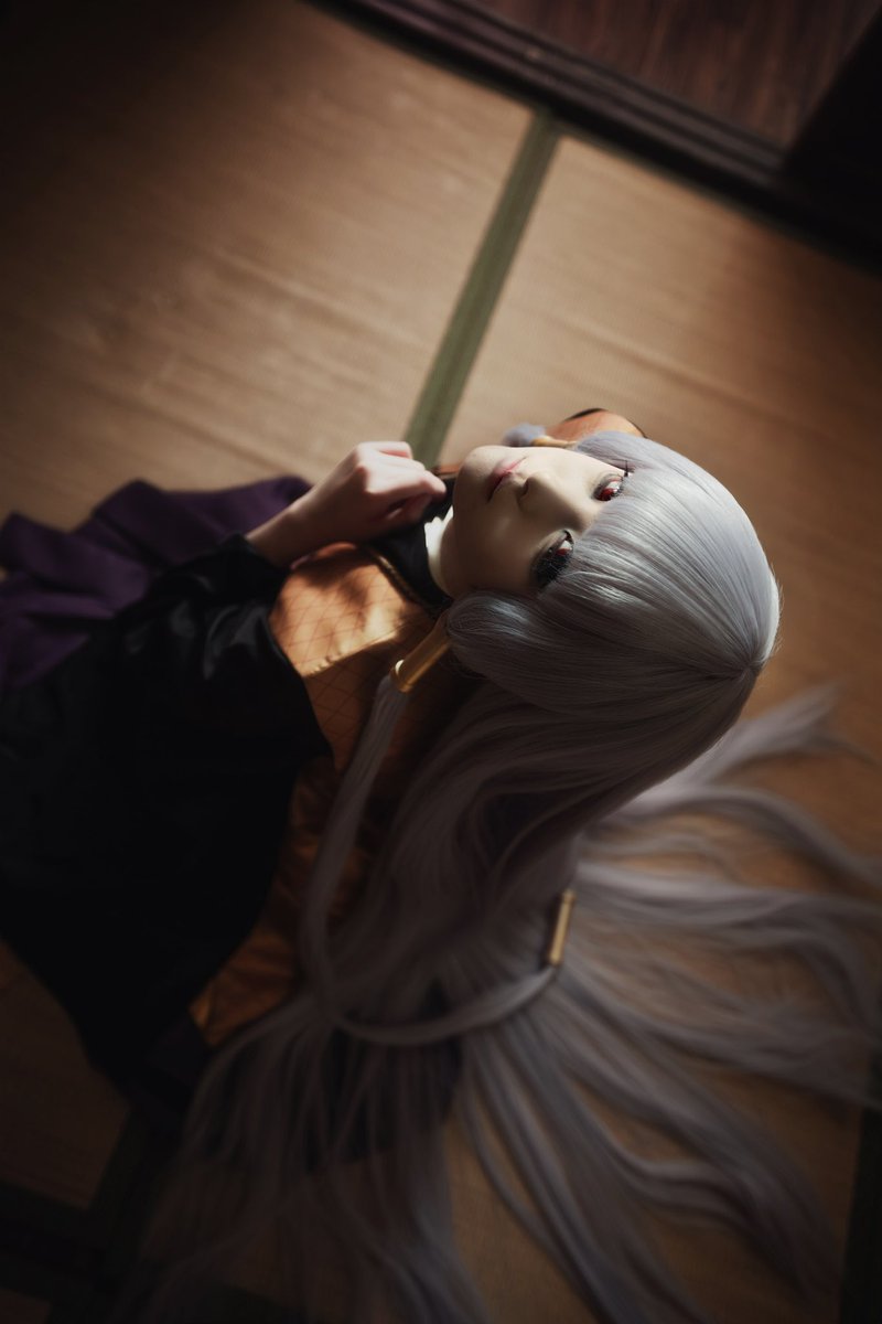 atong60071816's tweet photo. 夕雾若起，狂宴将至 #Ragingloop #レイジングループ #人狼村之谜  #回末李花子  #cosplay https://t.co/2Wd9jcp1gY