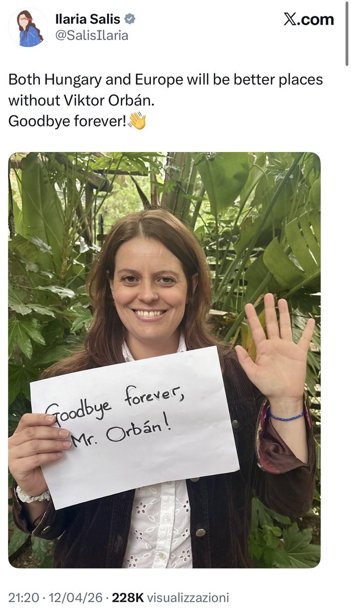 Francesca Totolo tweet media