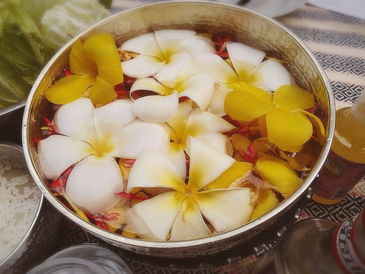 วันสงกรานต์  ฉันคิดว่าคุณควรได้รับการรดน้ำดำหัว  <a href="/Times_Magician/">⏱︎ ‍𝐀𝐋𝐄𝐈𝐒𝐓𝐄𝐑</a> 

😊  ———  ฉันขออนุญาตคุณนะ