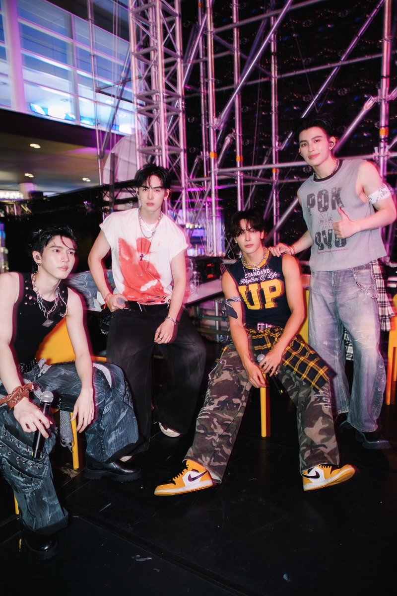 𝐦𝐢𝐫𝐢💎ᵀᵃᵉᵐᶜʰᵉˡˡᵃ⭐️ᴿᴿ ʳᵃᵗᵉᵈ tweet media