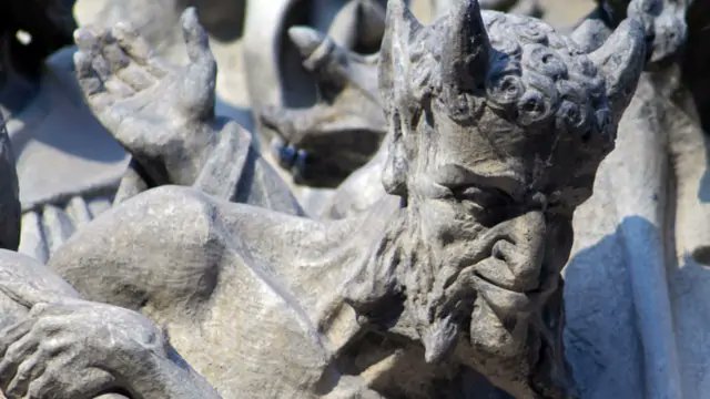 La saga du Démon
Cette secte sataniste, qui existe depuis des millénaires, a méthodiquement préparé son coup d’État mondial
nice-provence.info/2026/04/12/sag…